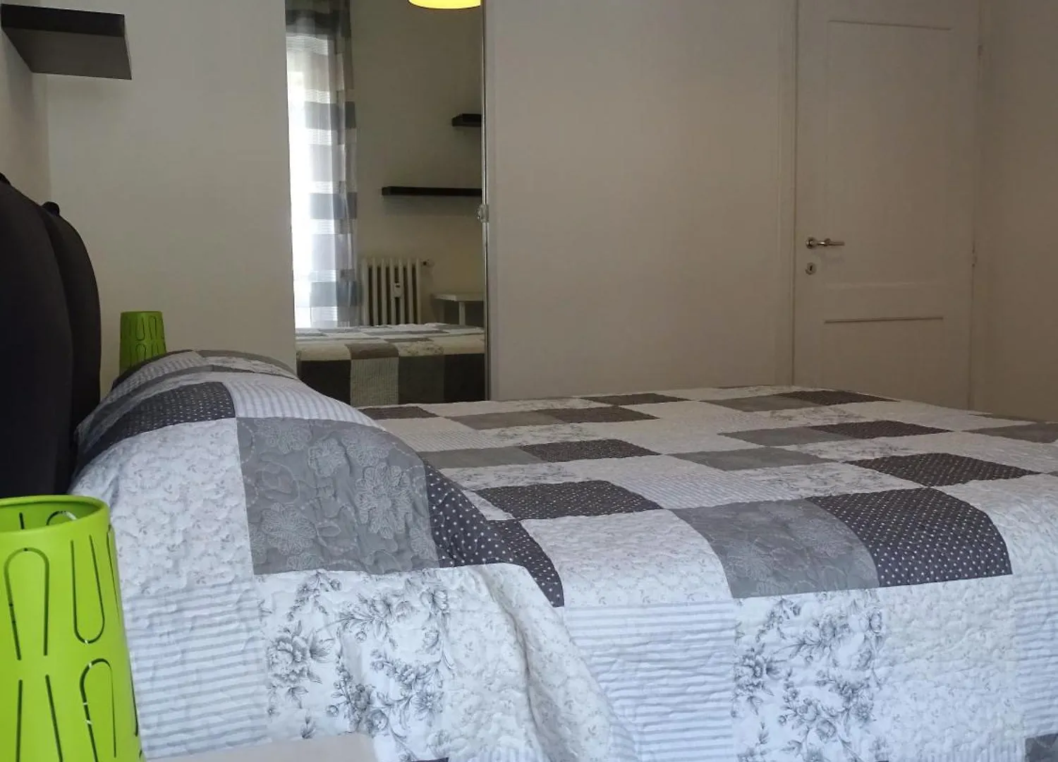 Design & Fashion District Apartment Милан Италия